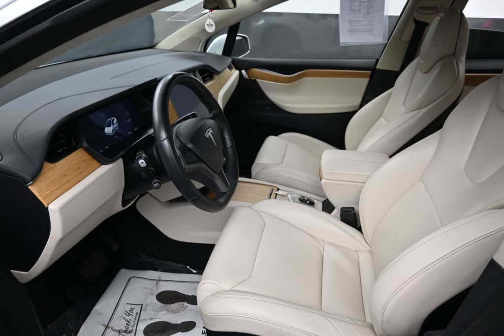 Used 2018 Tesla Model X 75D AWD/4WD image 25