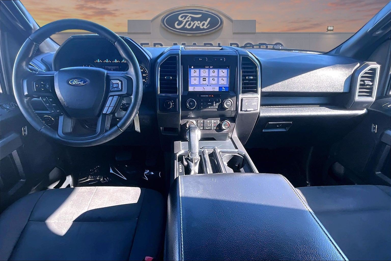 Used 2019 Ford F150 XLT w/ Equipment Group 302A Luxury AWD/4WD image 14