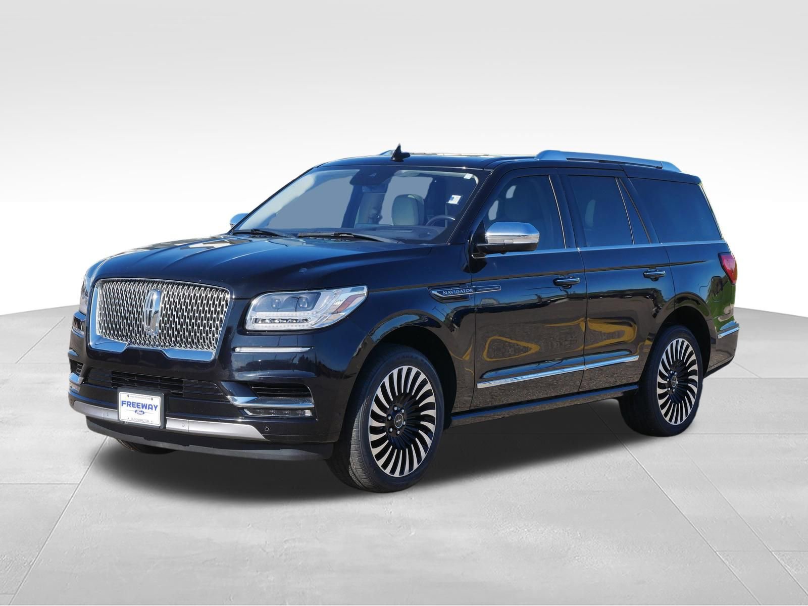 Used 2020 Lincoln Navigator Black Label w/ Cargo Convenience Package
