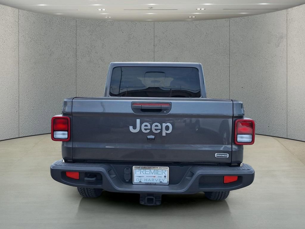 Used 2022 Jeep Gladiator Overland w/ Cold Weather Group AWD/4WD image 6