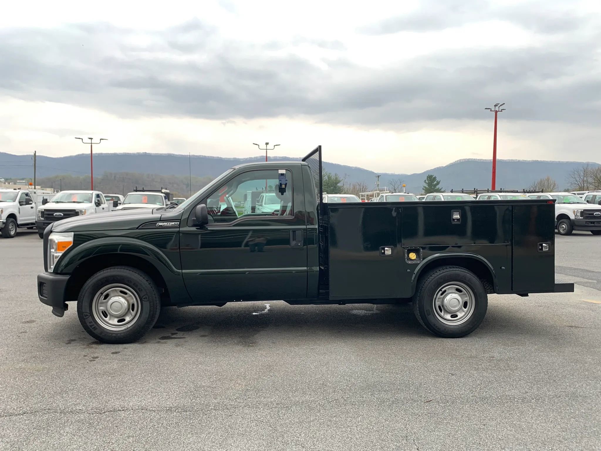 Used 2016 Ford F250 XL image 5