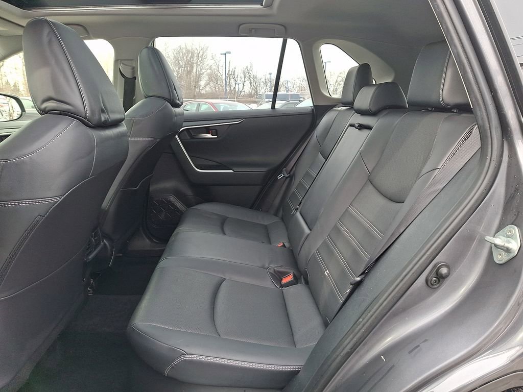 Used 2024 Toyota RAV4 Limited w/ Advanced Technology Package image 12