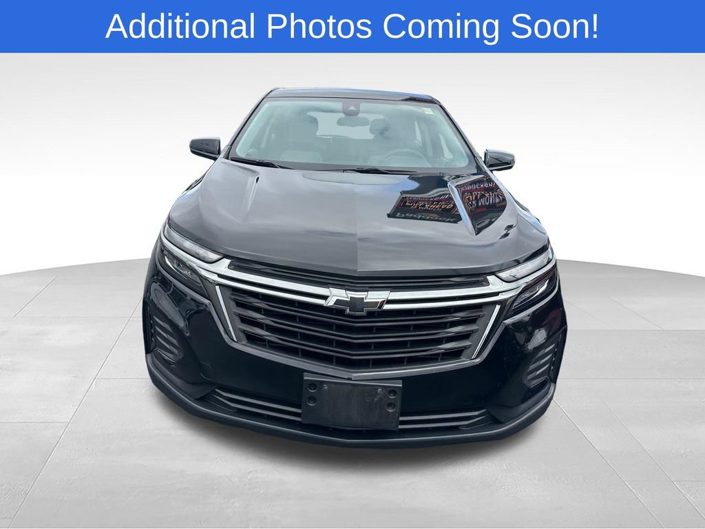 Used 2024 Chevrolet Equinox LS w/ Midnight Edition FWD image 2