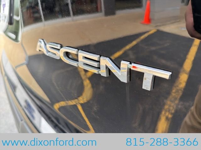 Used 2023 Subaru Ascent Premium w/ Convenience Package AWD/4WD image 28