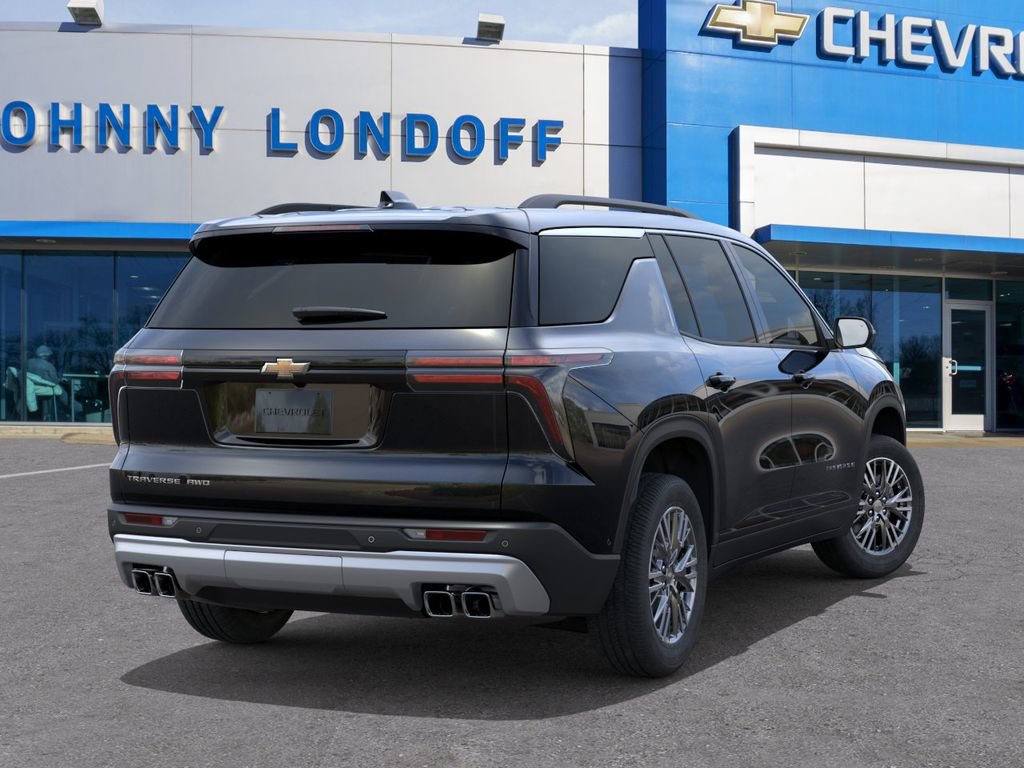 New 2026 Chevrolet Traverse LT w/ LPO, Floor Liner Package AWD/4WD image 4
