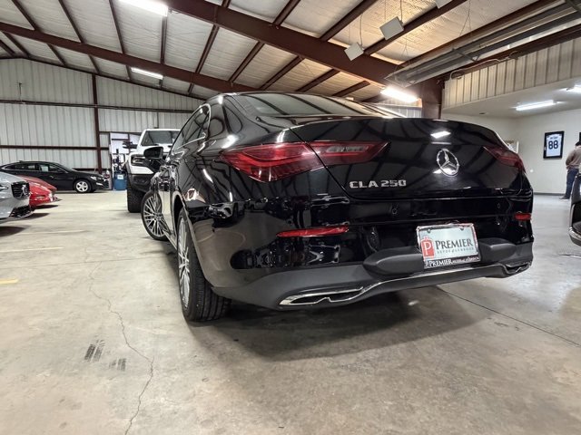 Used 2025 Mercedes-Benz CLA 250 image 8