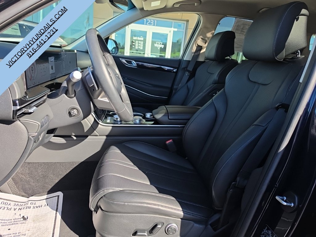 Used 2026 Genesis GV80 2.5T AWD/4WD image 11