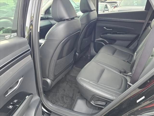 Used 2022 Hyundai Tucson Limited image 7