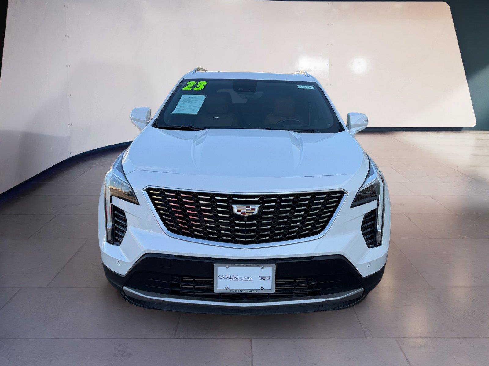 Certified 2023 Cadillac XT4 Premium Luxury w/ Technology Package FWD image 8