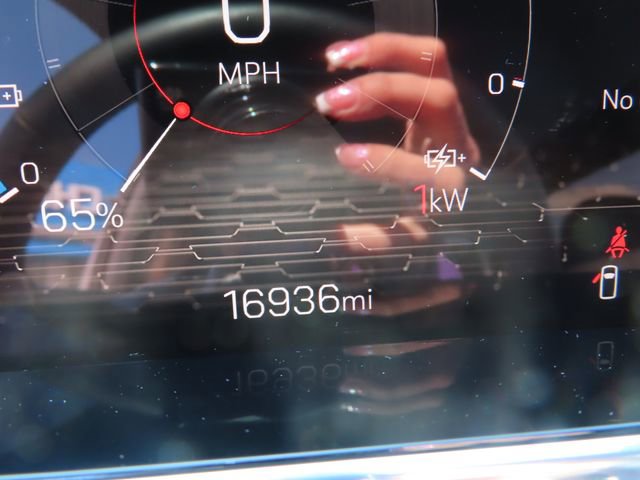 Used 2025 GMC Sierra EV Denali image 22