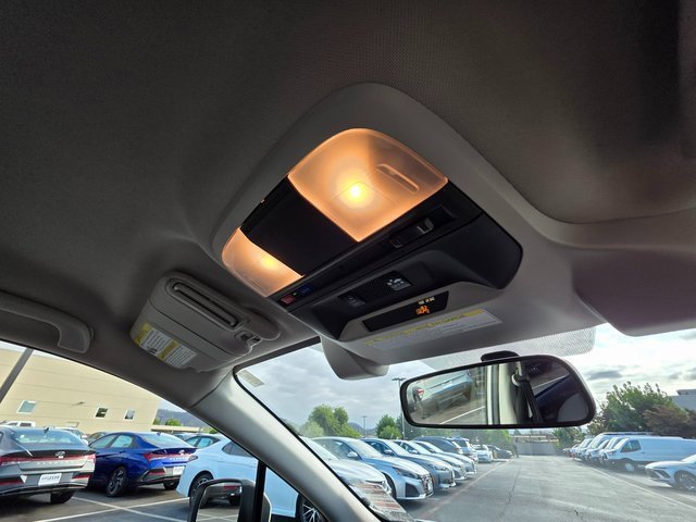 Used 2023 Subaru Crosstrek 2.0i Premium image 13