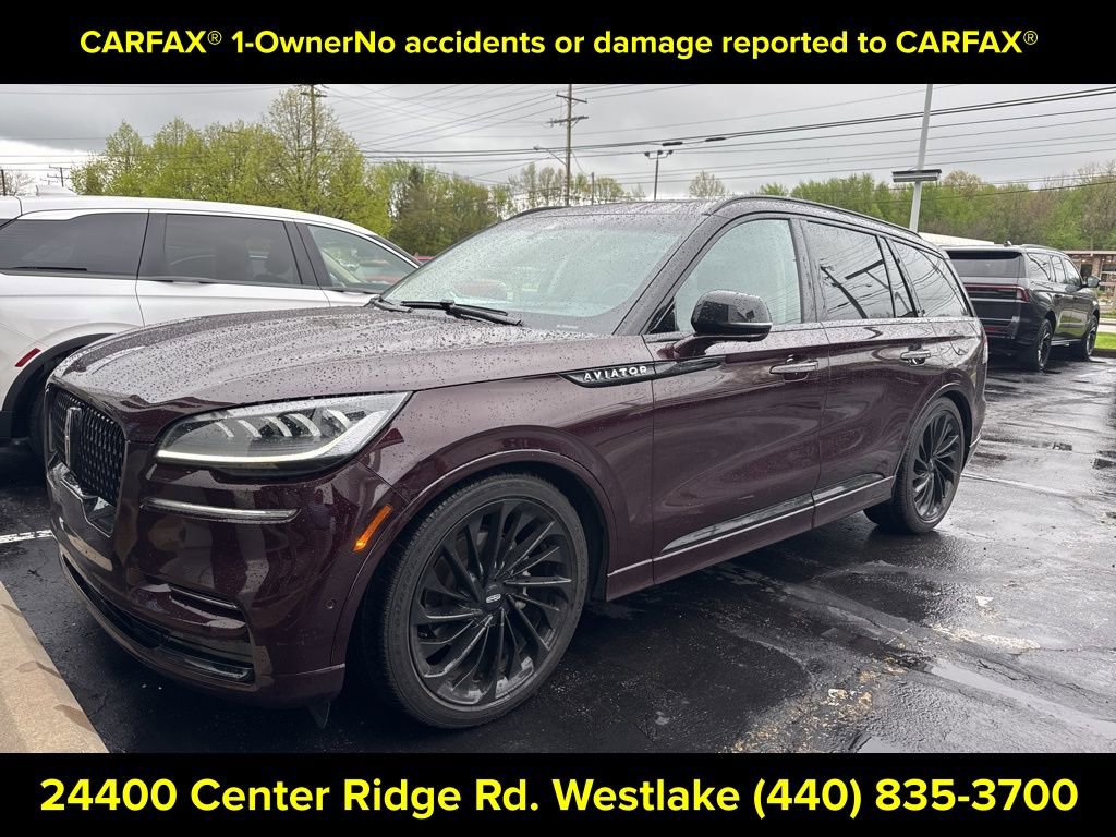Used 2023 Lincoln Aviator Reserve w/ Equipment Group 201A AWD/4WD image 2