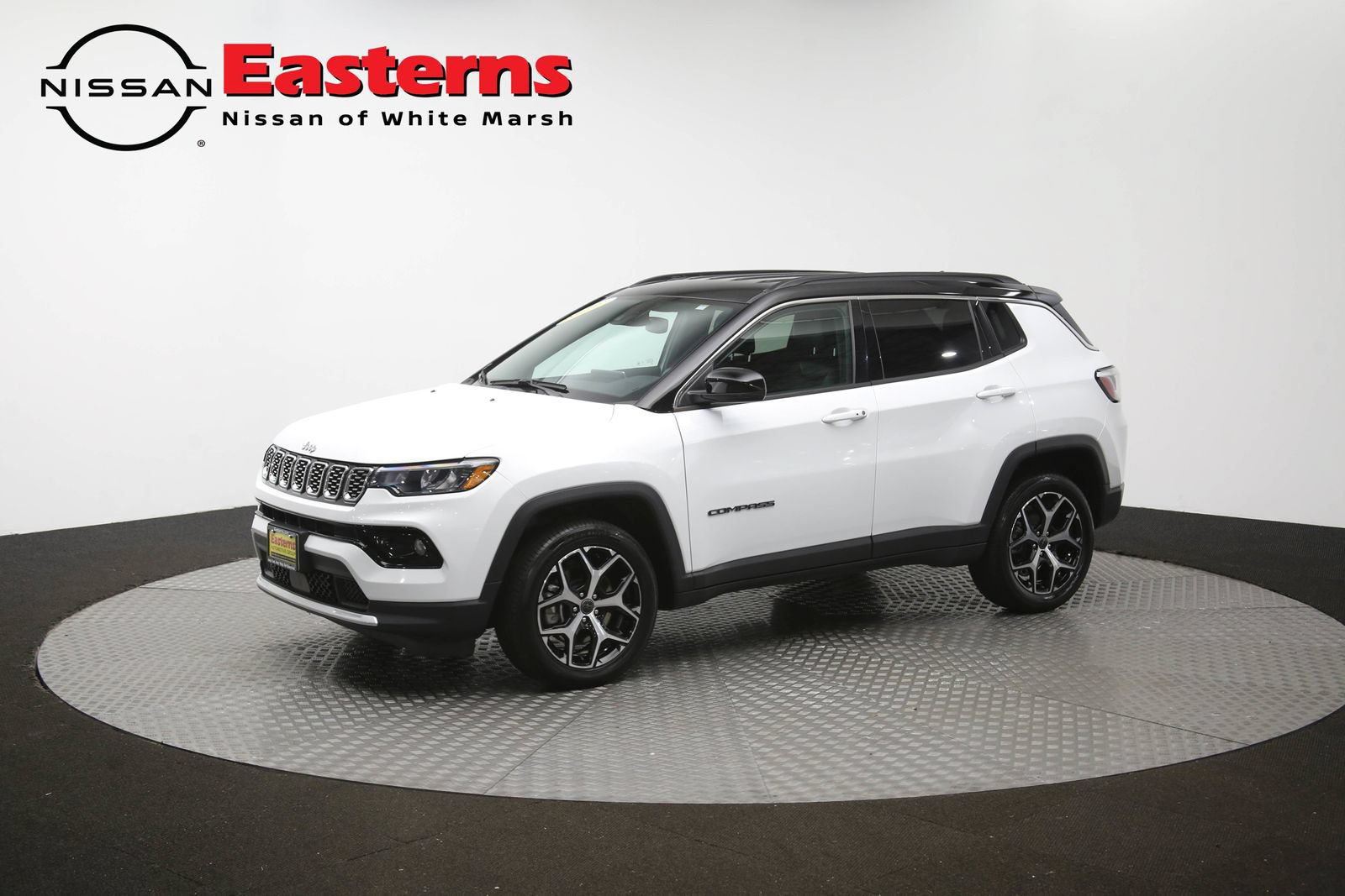 Used 2025 Jeep Compass Limited AWD/4WD image 55
