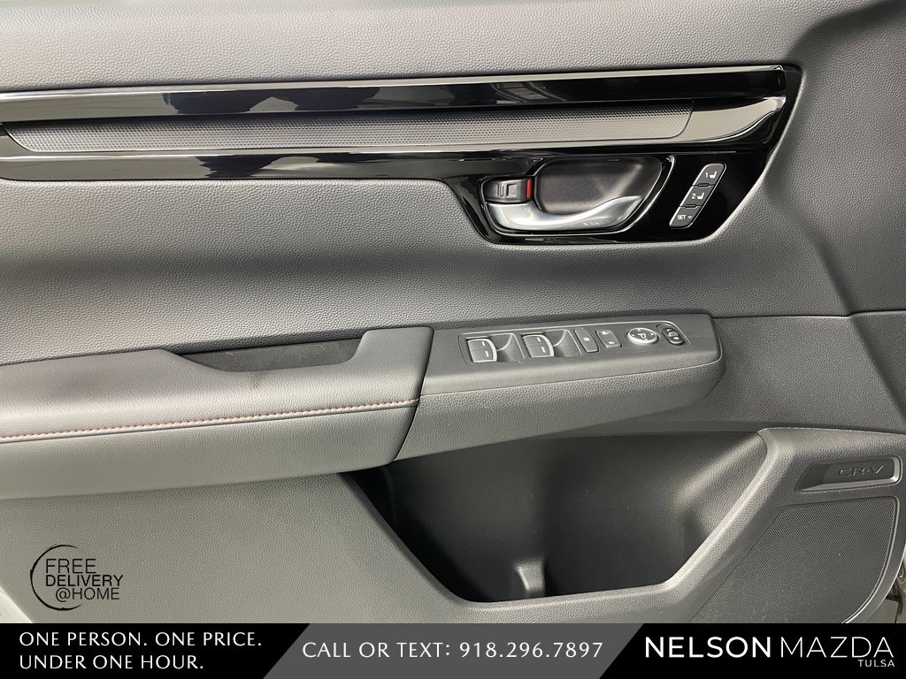 Used 2023 Honda CR-V Sport Touring image 17