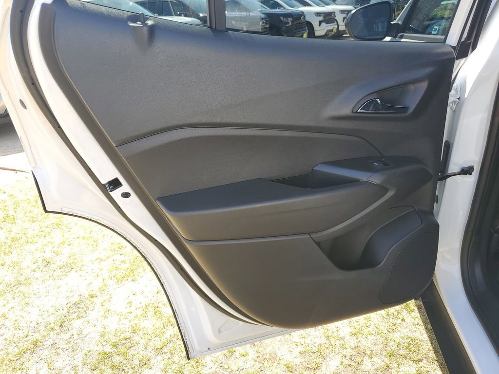 Used 2026 Chevrolet Trax RS w/ Driver Confidence Package FWD image 16