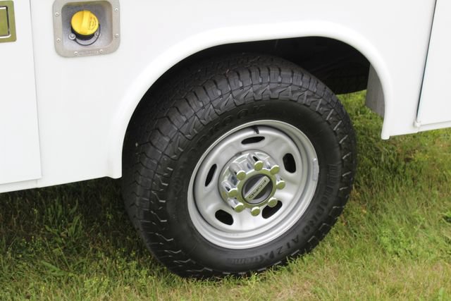 Used 2021 Ford F250 XL w/ Power Equipment Group AWD/4WD image 15