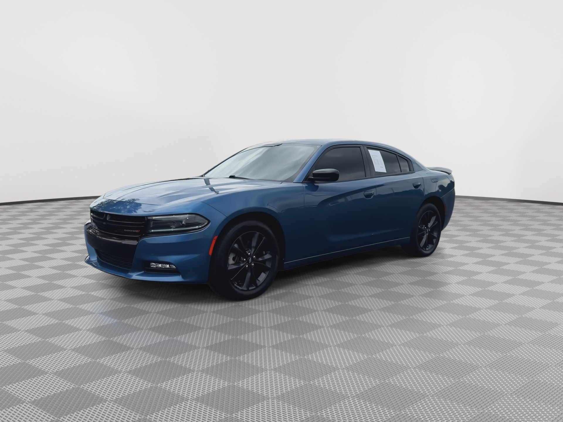Used 2023 Dodge Charger SXT w/ Blacktop Package AWD/4WD image 4
