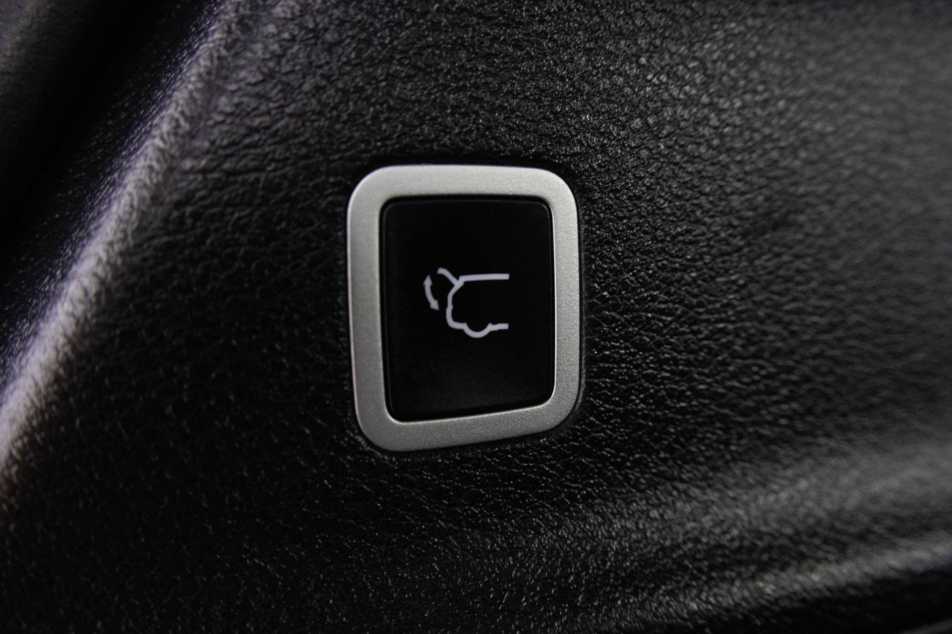 Used 2022 Chrysler Pacifica Touring-L w/ Uconnect Theater Family Group FWD image 44