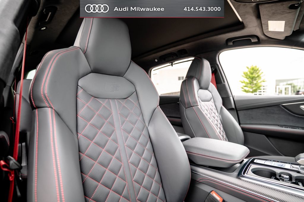 New 2026 Audi SQ7 Prestige AWD/4WD image 22