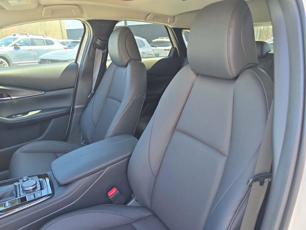 New 2026 MAZDA CX-30 2.5 Turbo w/ Premium Plus Pkg image 21