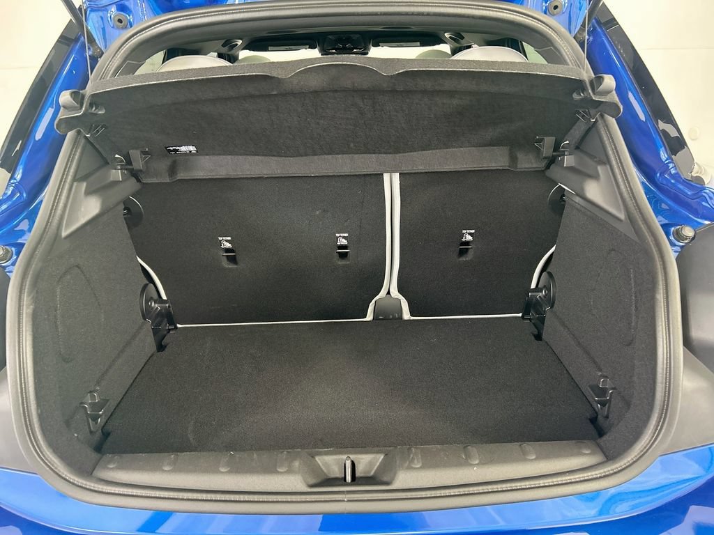 Certified 2026 MINI Cooper 4-Door Hardtop FWD image 30