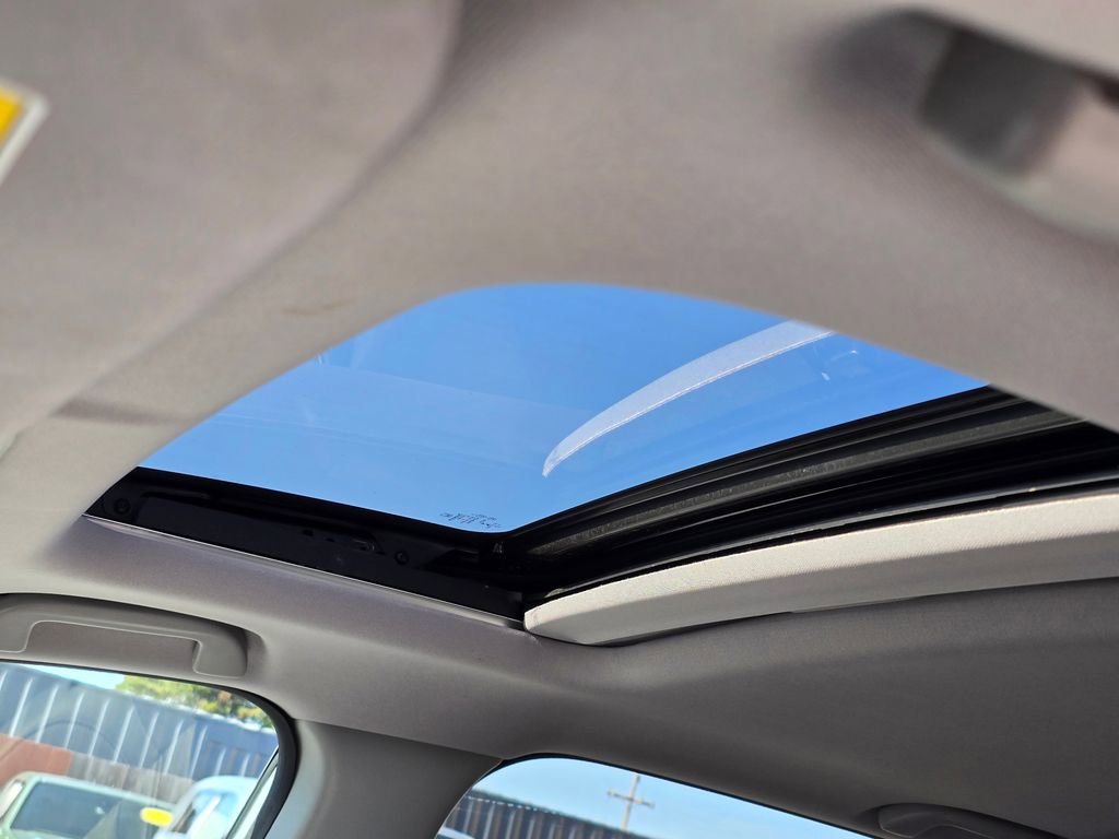 Used 2018 Honda CR-V EX image 5