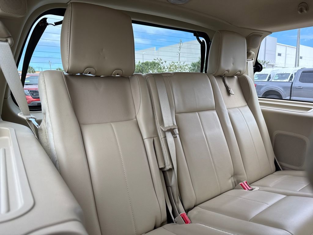 Used 2017 Ford Expedition Limited w/ Equipment Group 301A image 28