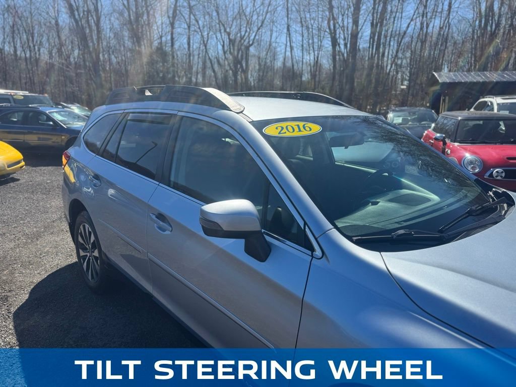 Used 2016 Subaru Outback 2.5i Limited AWD/4WD image 10