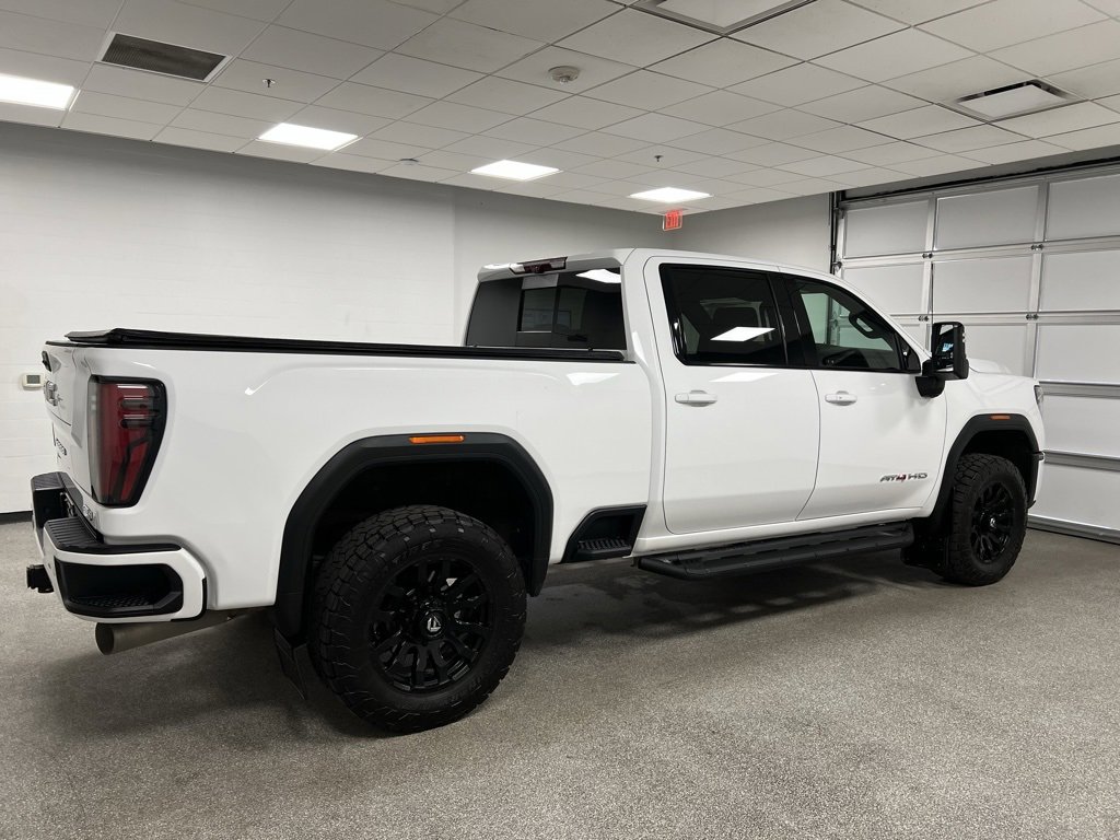 Used 2024 GMC Sierra 2500 AT4 w/ Technology Package image 14