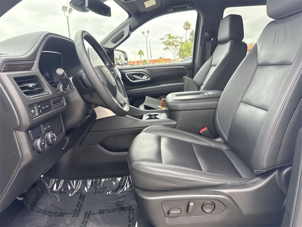 Used 2024 Chevrolet Tahoe LT image 17