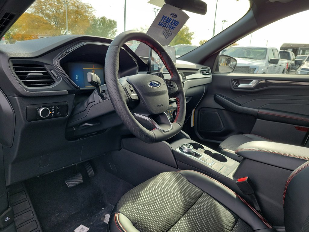 New 2026 Ford Escape ST-Line w/ Cold Weather Package AWD/4WD image 20
