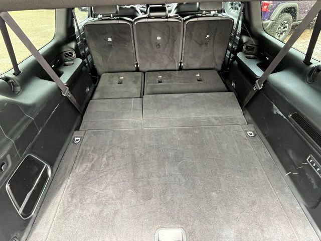 Used 2023 Jeep Wagoneer L Series III w/ Preferred Equipment Group image 31
