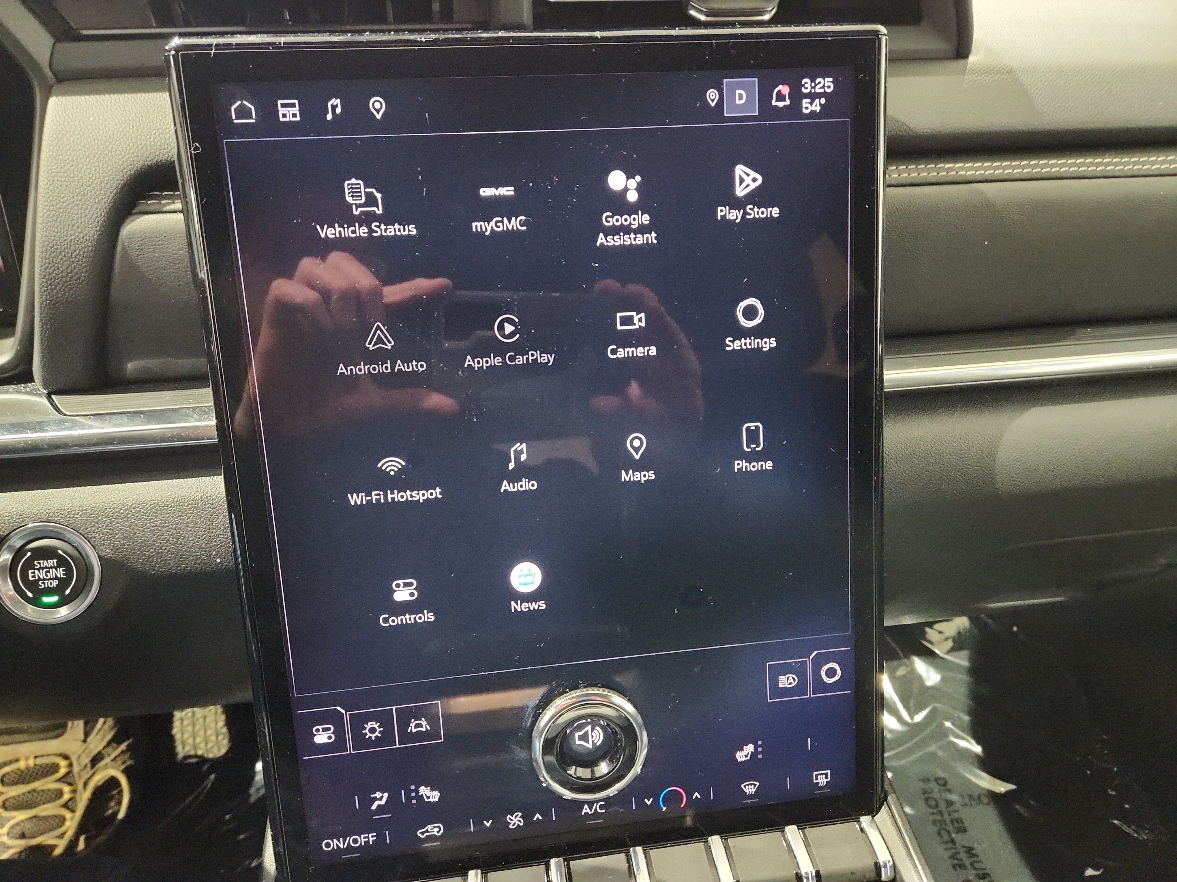 Used 2026 GMC Terrain Elevation w/ Technology Package II image 8