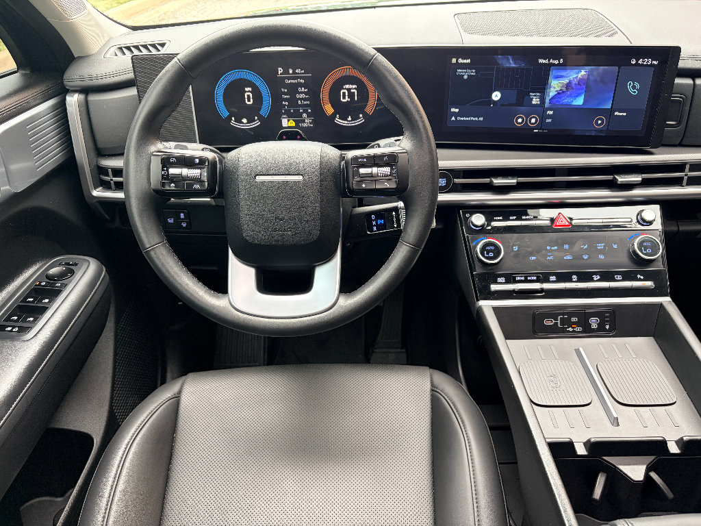 Used 2025 Hyundai Santa Fe XRT AWD/4WD image 12