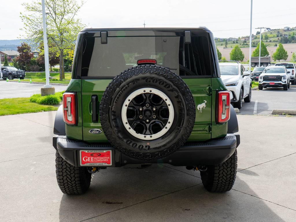 Used 2025 Ford Bronco Badlands AWD/4WD image 6