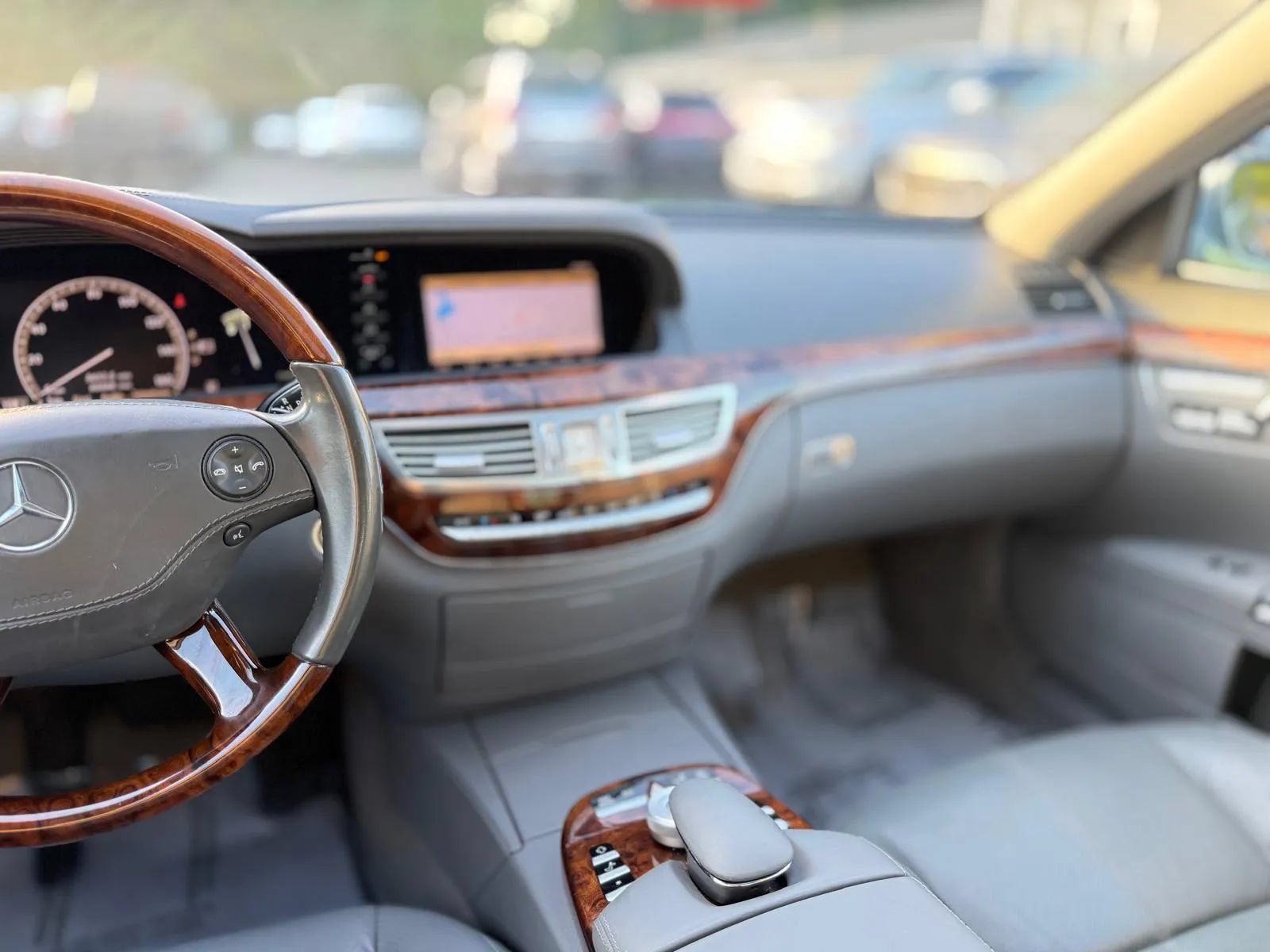 Used 2009 Mercedes-Benz S 550 image 21