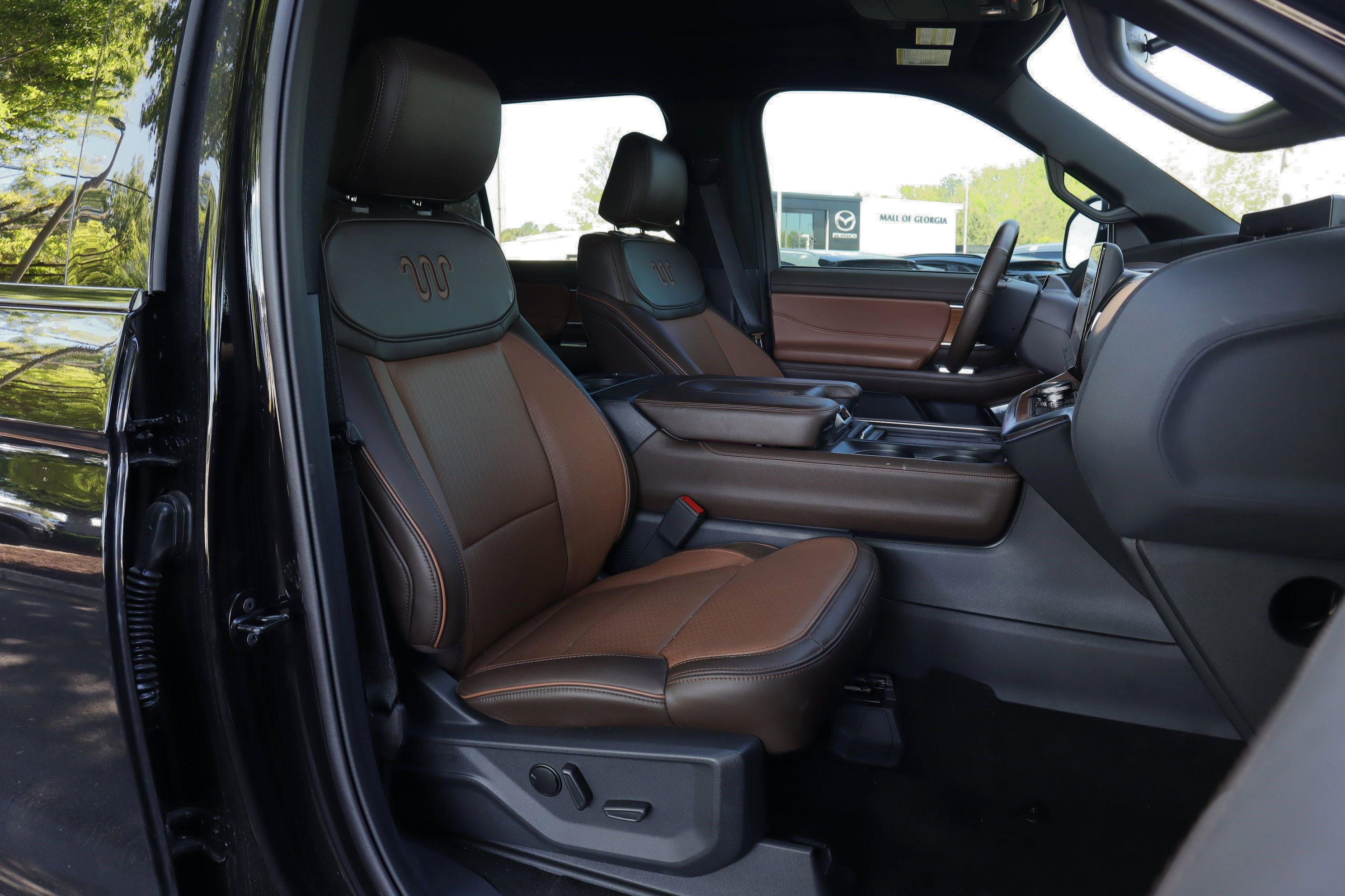 Used 2025 Ford Expedition Max King Ranch AWD/4WD image 29