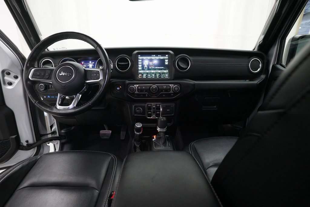 Used 2022 Jeep Wrangler Unlimited Sahara 4xe w/ Cold Weather Group image 5