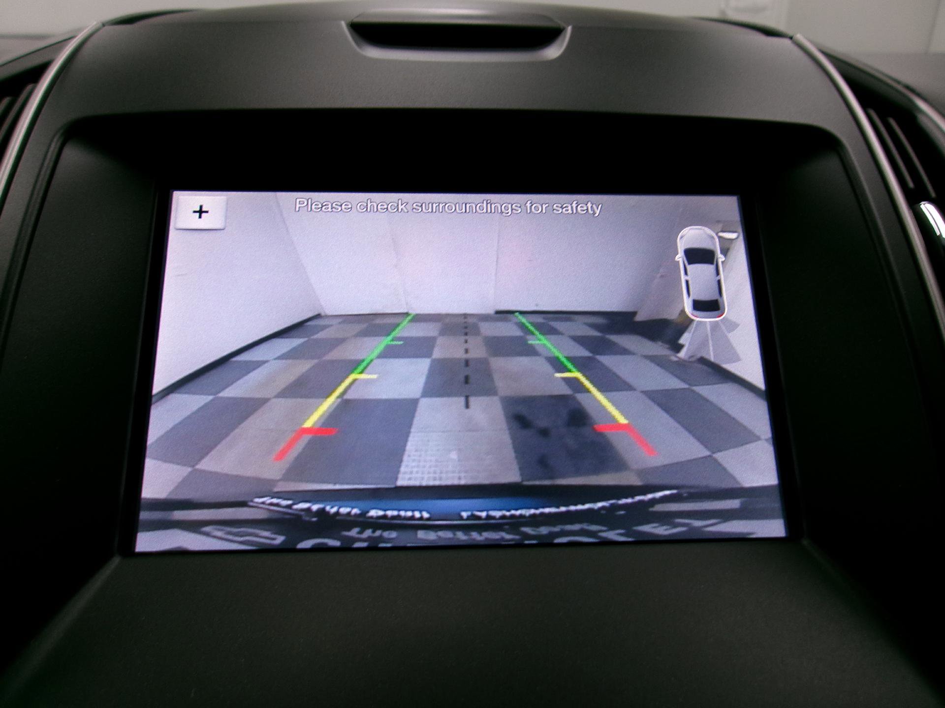 Used 2019 Ford Edge SEL w/ Equipment Group 201A image 6