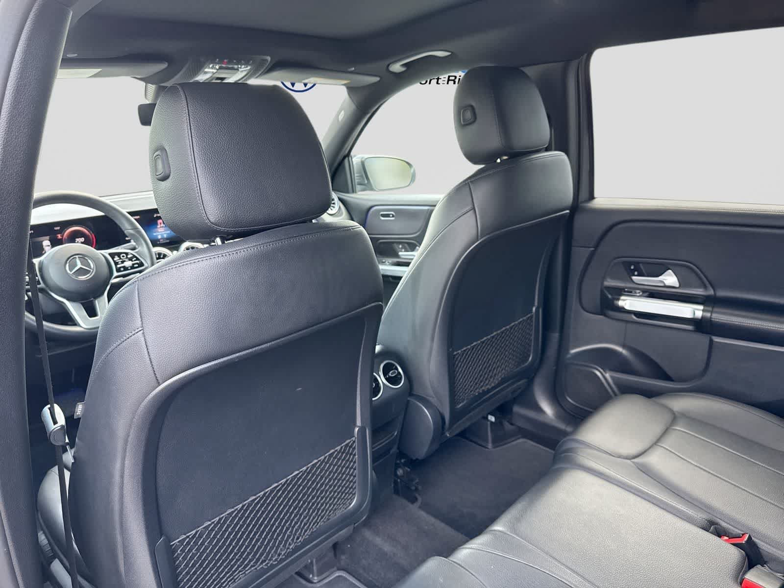 Used 2022 Mercedes-Benz GLB 250 image 21