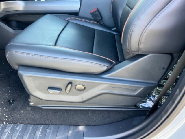 New 2026 Ford F350 Lariat w/ Lariat Premium Package AWD/4WD image 8