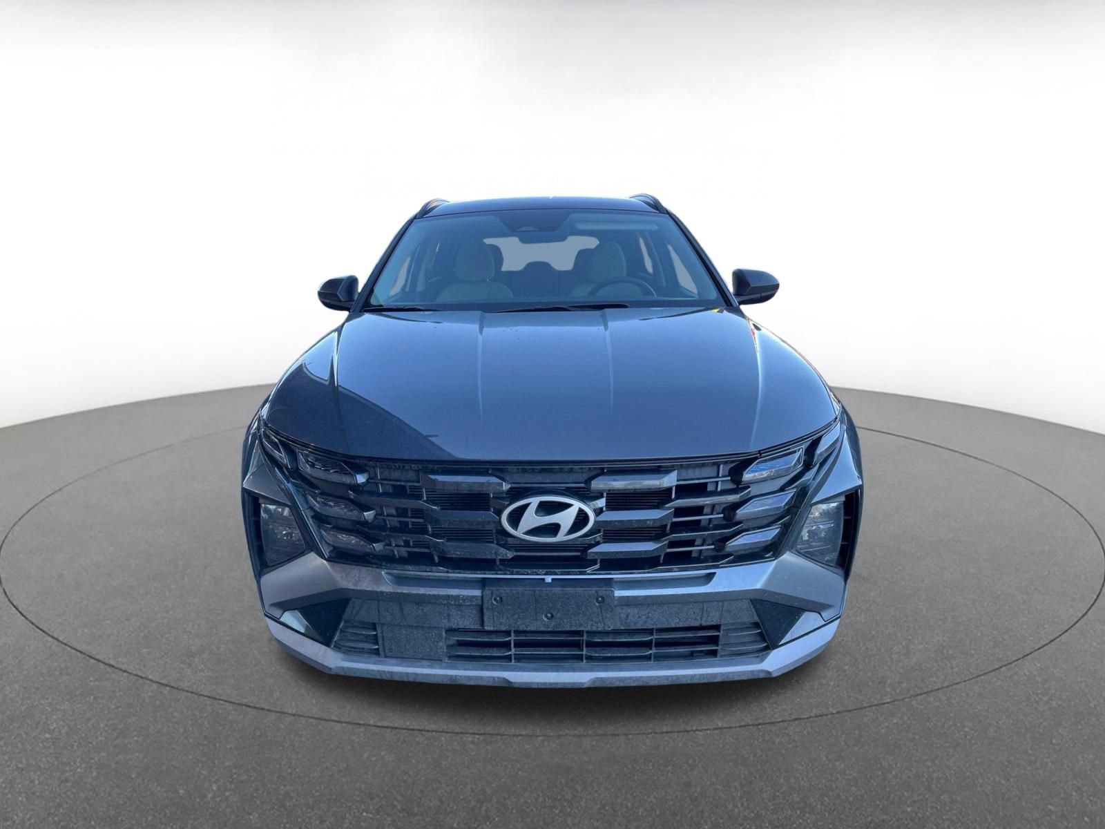 Used 2025 Hyundai Tucson SEL image 2