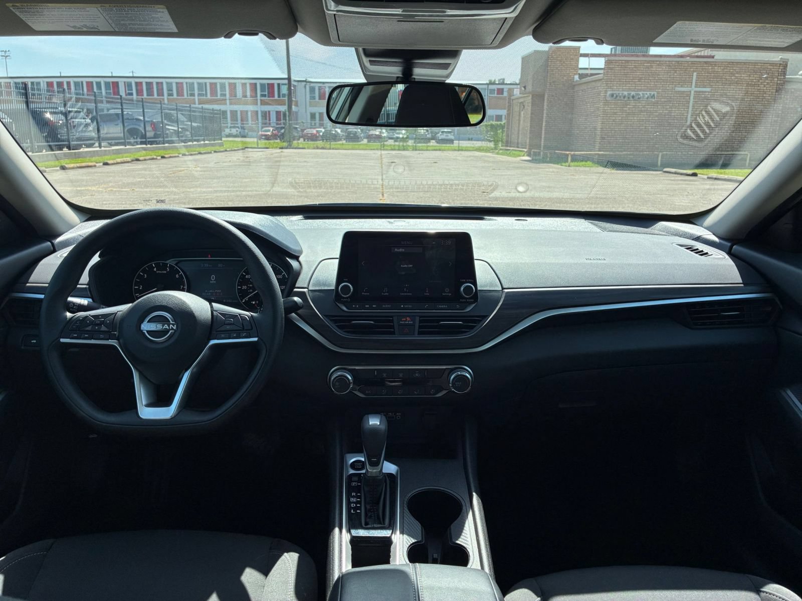 Used 2026 Nissan Altima 2.5 SV FWD image 32
