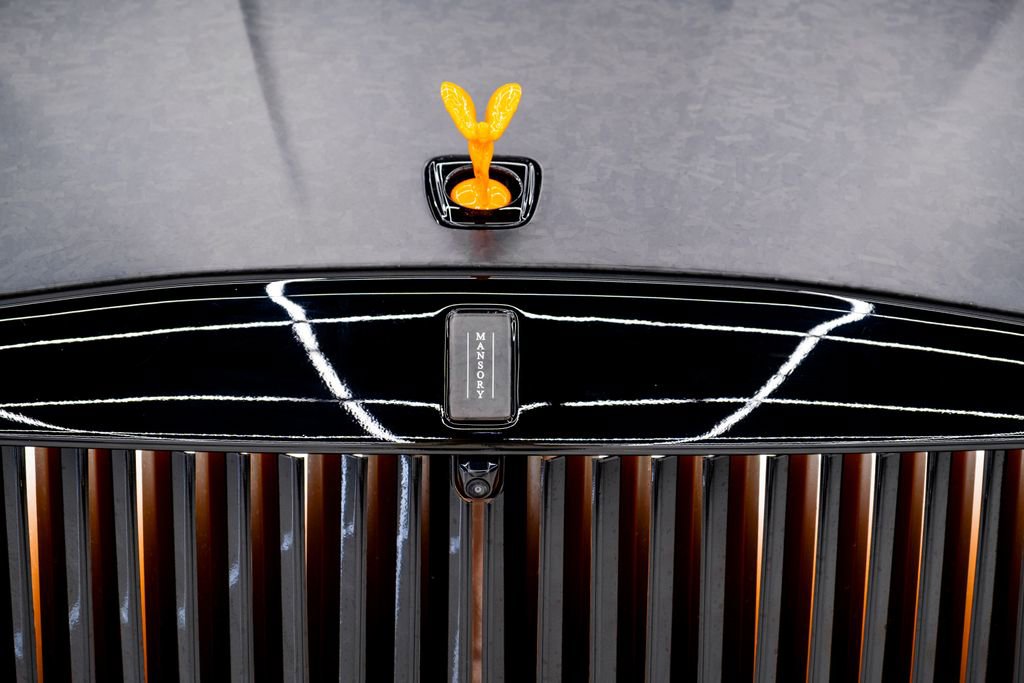 Used 2026 Rolls-Royce Spectre image 29