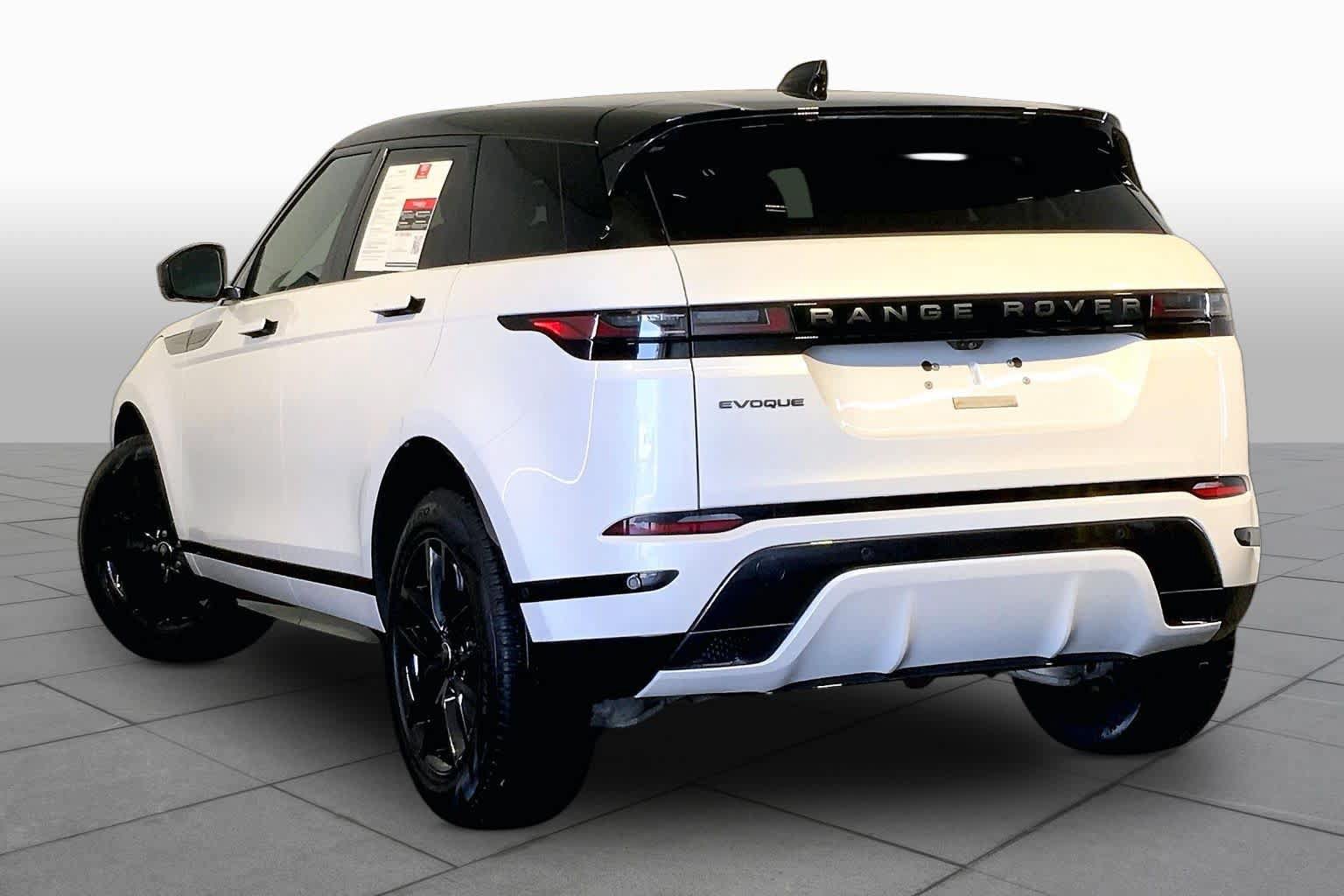 Used 2026 Land Rover Range Rover Evoque Dynamic SE AWD/4WD image 12