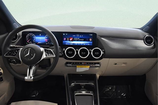 New 2026 Mercedes-Benz GLA 250 4MATIC image 8