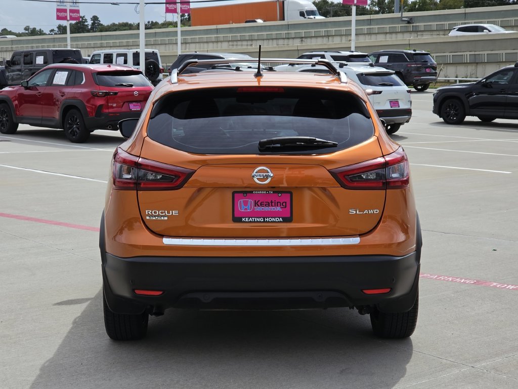 Used 2022 Nissan Rogue Sport SL AWD/4WD image 7