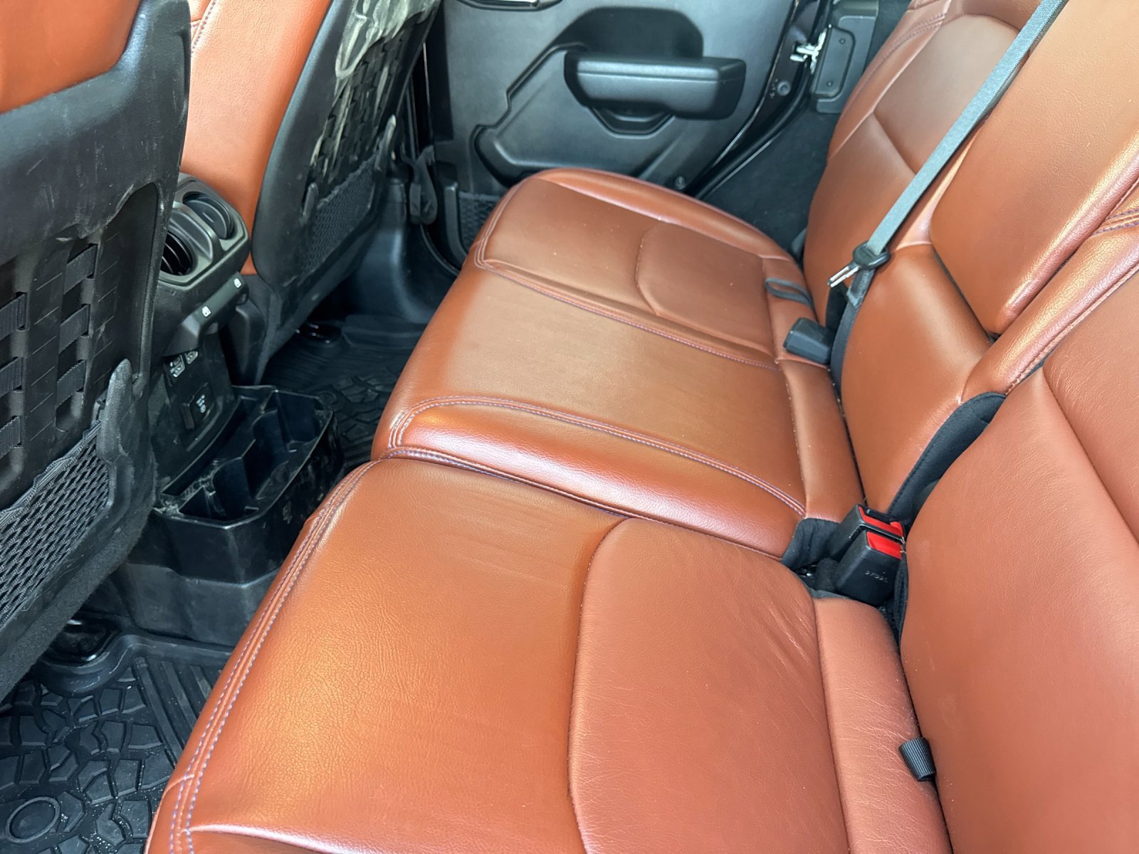 Used 2022 Jeep Wrangler Unlimited Rubicon 4xe image 11