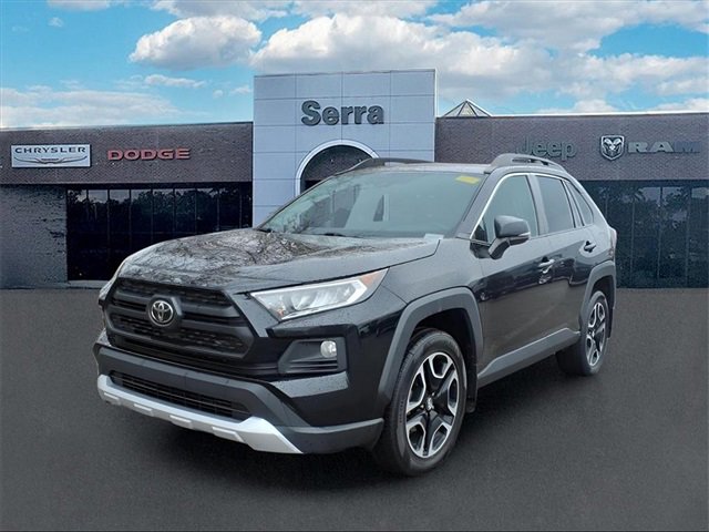 Used 2019 Toyota RAV4 Adventure image 3