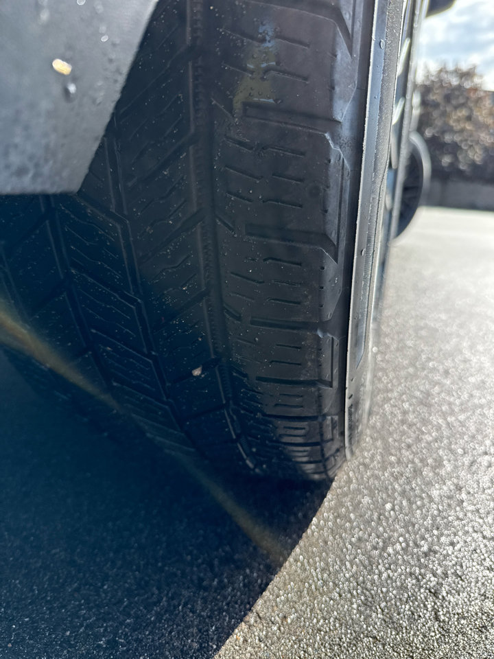 Used 2019 Volkswagen Atlas SEL R-Line image 11